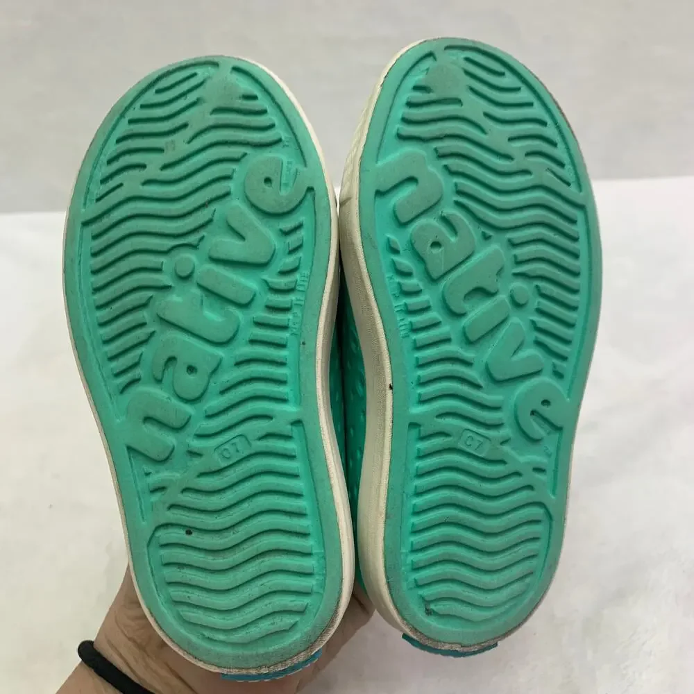 Native Jefferson Childrens 7 Turquoise Water Shoes Sneakers Rubber Beach Outdoor